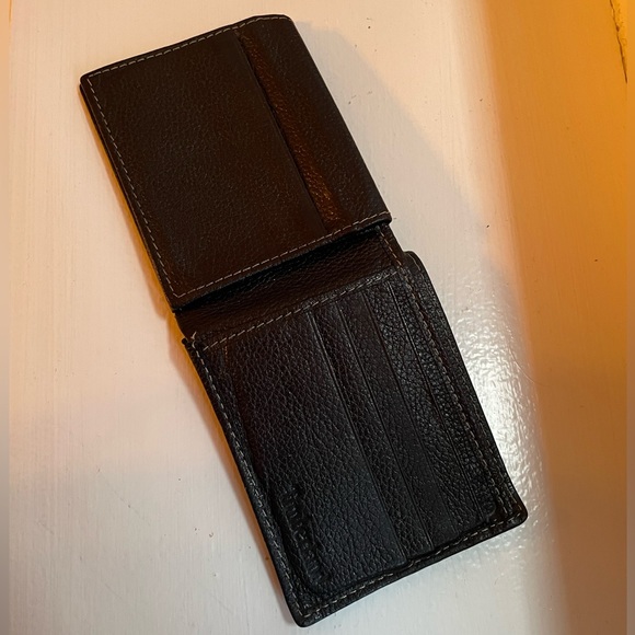 Timberland Leather Wallet - Black Used - Picture 2 of 7